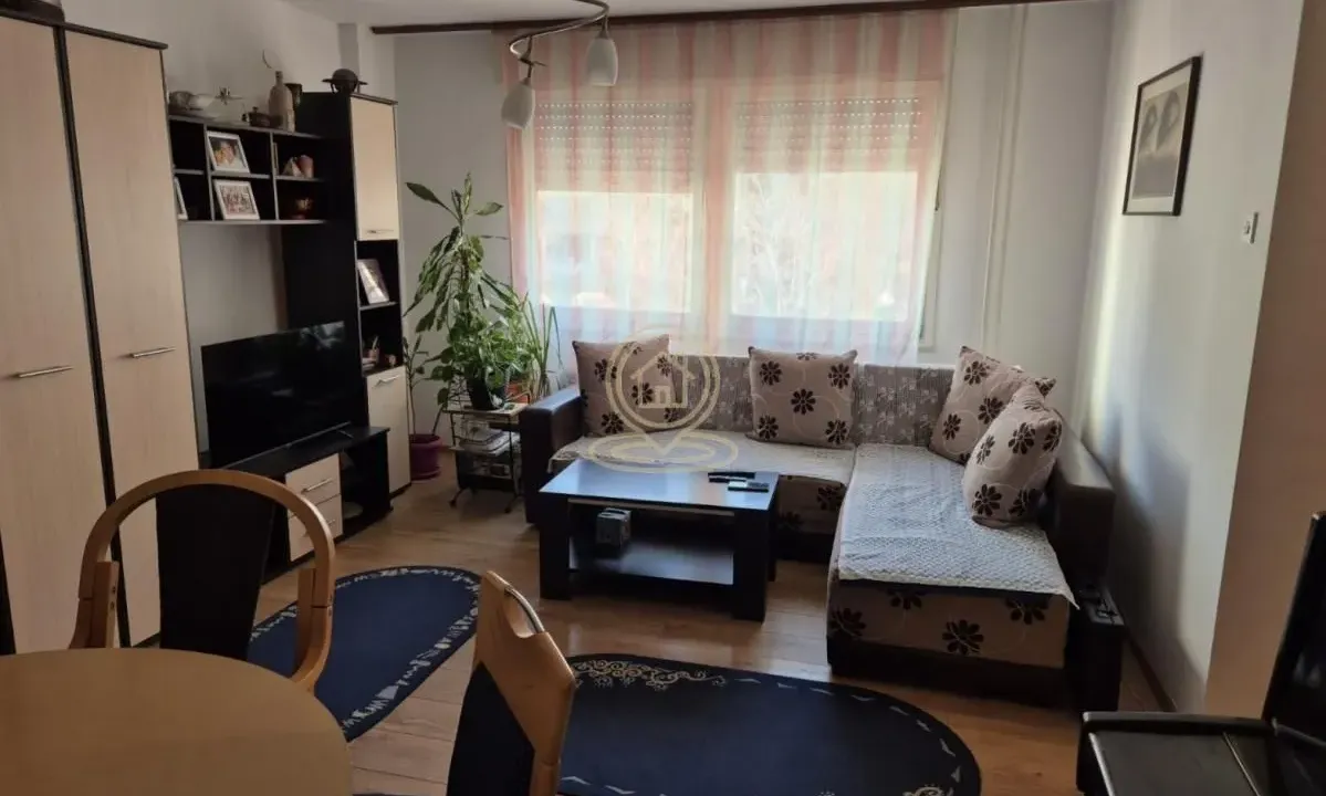 Prodaja, dvosoban stan, 80m², Liman 4, Novi Sad Sve Podlokacije