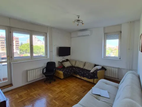 Stan in Novi Beograd Sve Podlokacije