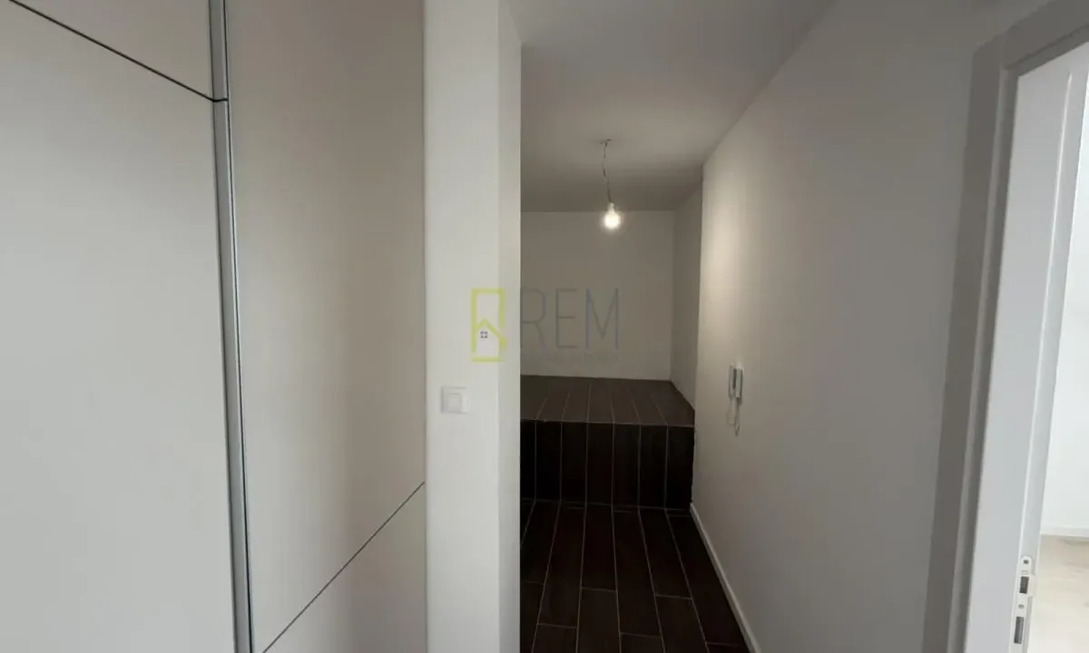 Prodaja, jednosoban stan, 45m², Podgorica, Crna Gora
