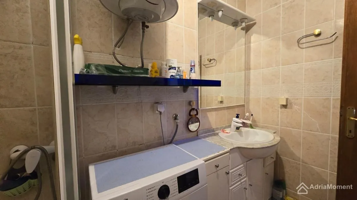 Sale, two bedroom apartment, 56m², Petrovac, Budva