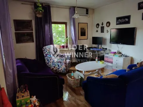 Sale, house, 192m², Lekino Brdo, Voždovac Sve Podlokacije