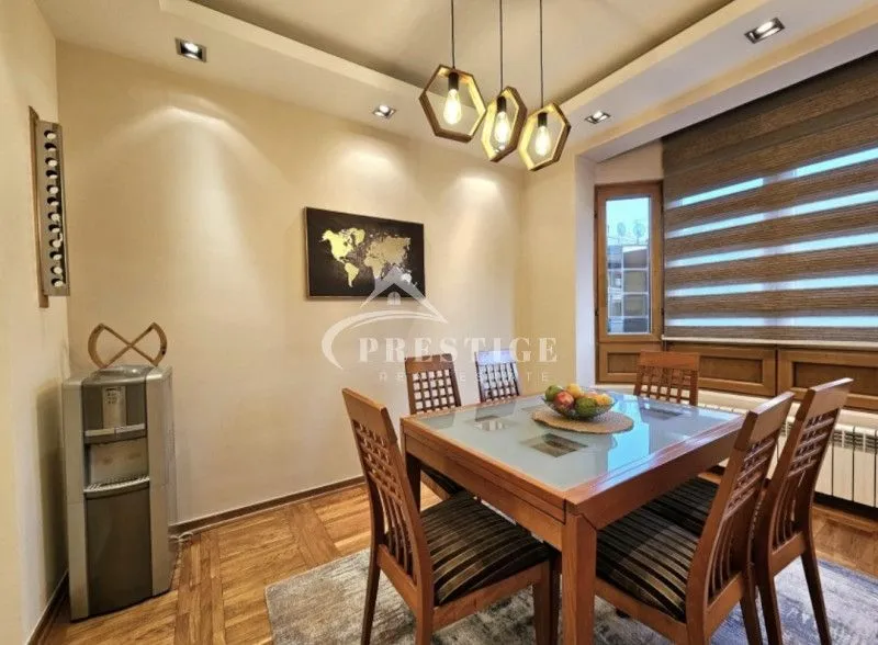 Prodaja, trosoban stan, 109m², Preko Morače, Podgorica