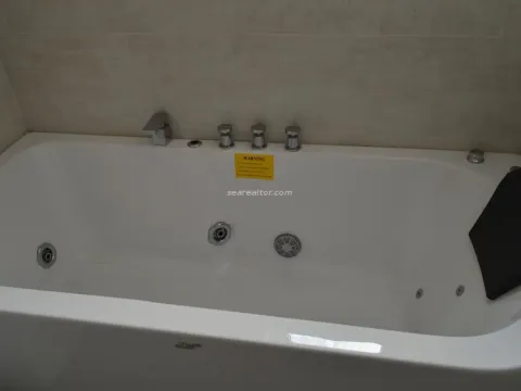 Prodaja, dvosoban stan, 72m², Bečići, Budva - image 13