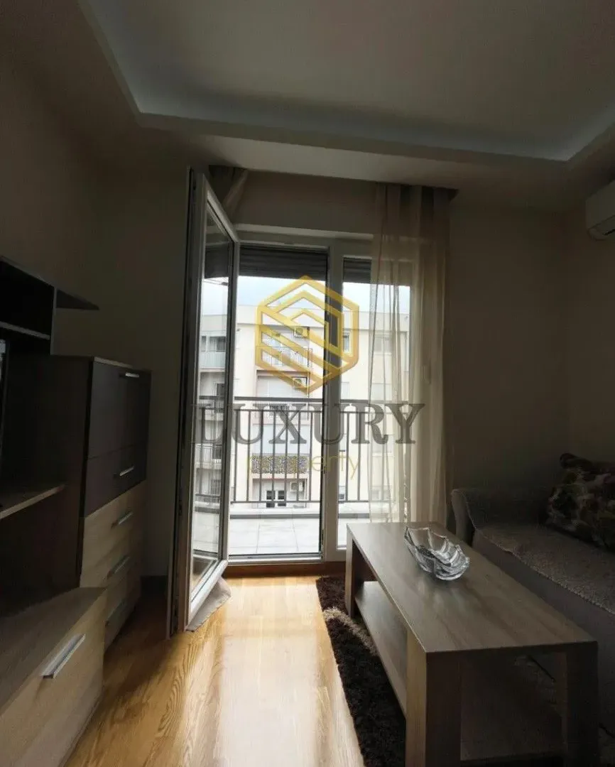 Izdavanje, jednosoban stan, 40m², Zabjelo, Podgorica