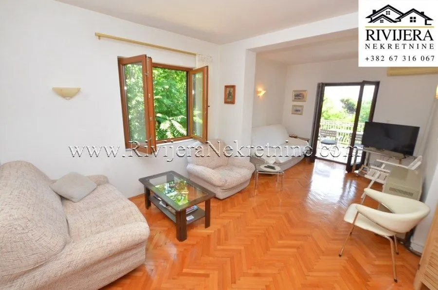 Prodaja, kuća, 338m², Centar, Herceg Novi
