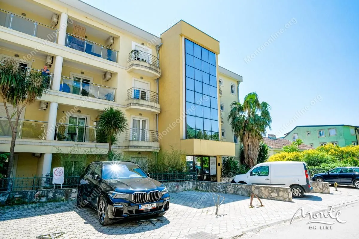 Sale, one bedroom apartment, 65m², Budva, Crna Gora