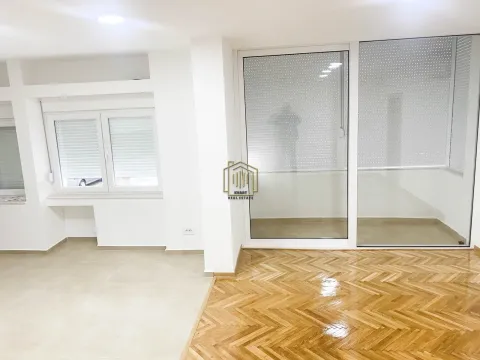 Sale, one bedroom apartment, 58m², Preko Morače, Podgorica - image 8