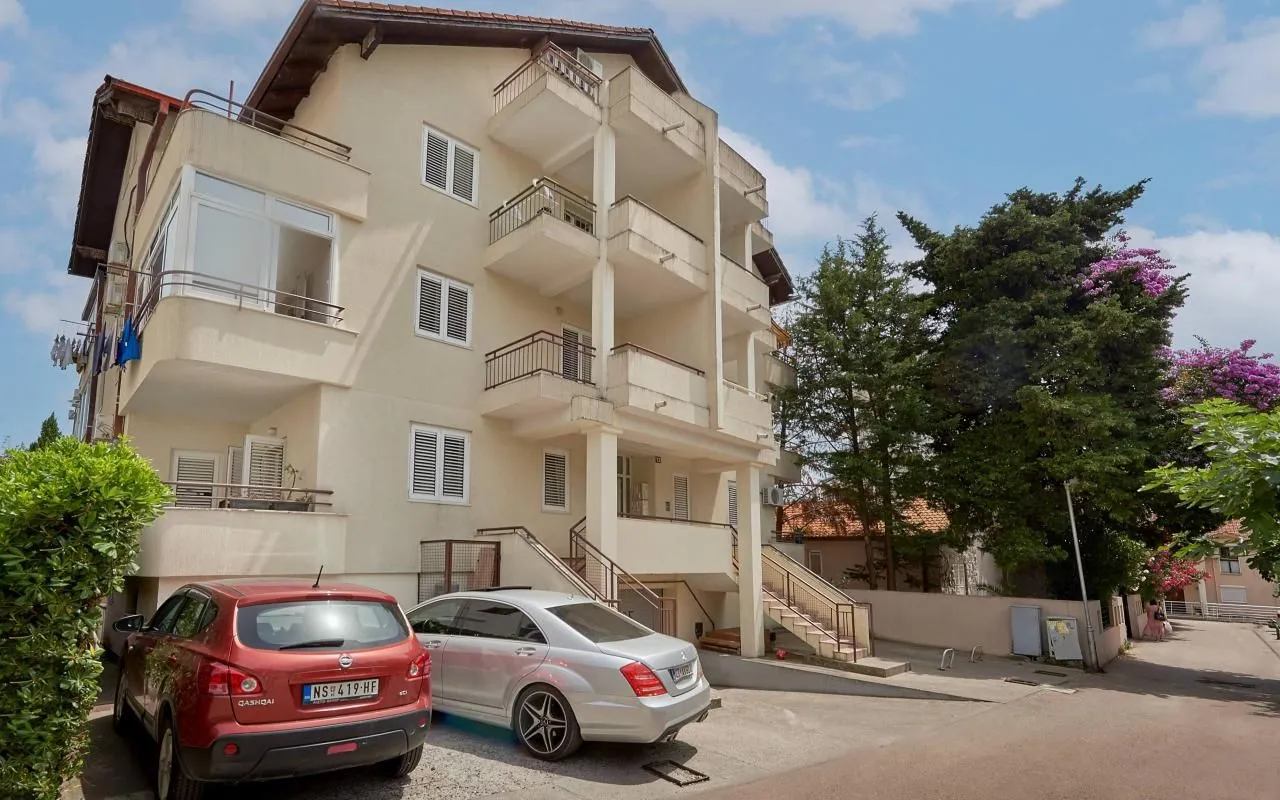 Prodaja, dvosoban stan, 62m², Budva, Crna Gora