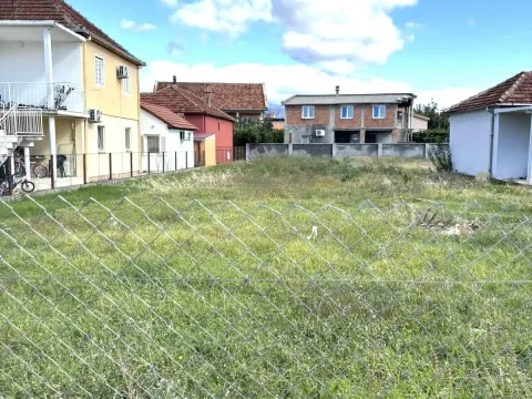 Prodaja, plac, 1475m², Tološi, Podgorica - image 1