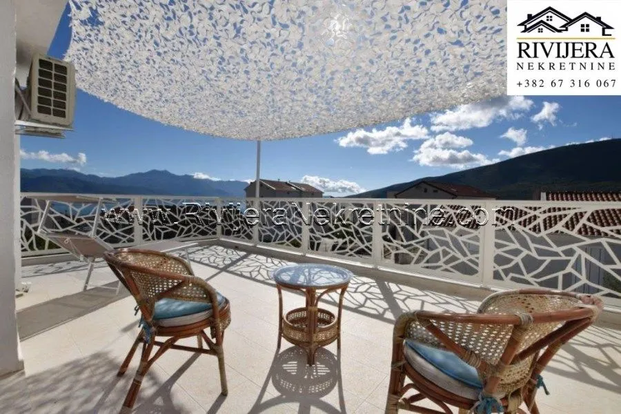 Prodaja, kuća, 192m², Đenovići, Herceg Novi