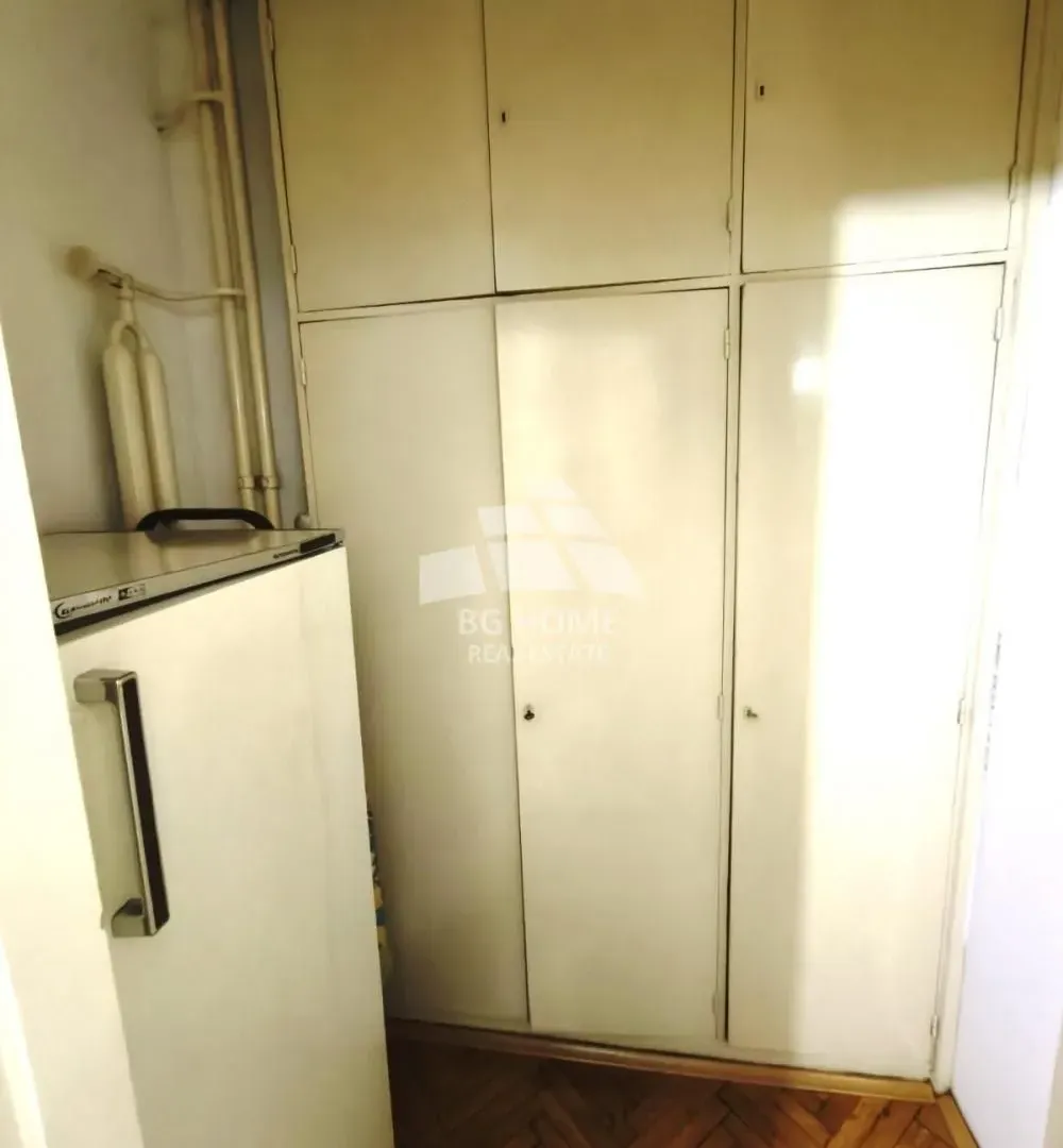 Rent, three bedroom apartment, 87m², Južni Bulevar, Vračar Sve Podlokacije