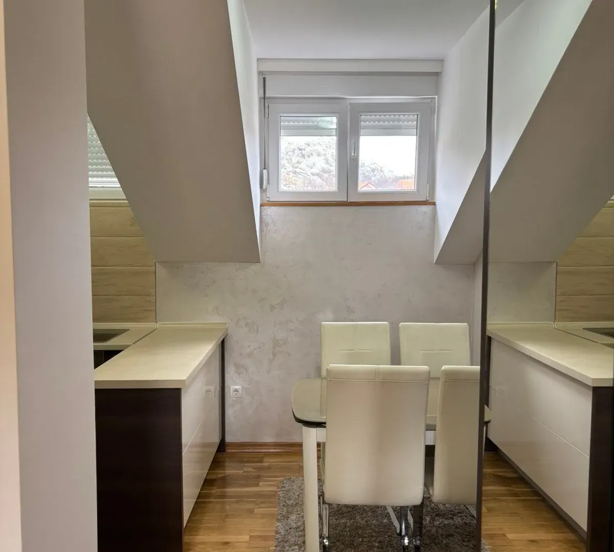 Prodaja, trosoban stan, 62m², Centar, Cetinje
