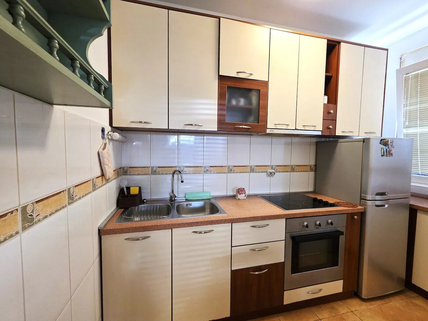 Rent, studio apartment, 40m², Vezirov Most, Podgorica