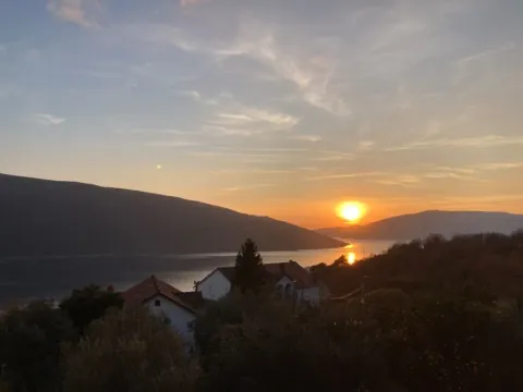 Stan na dan, dvosoban stan, 65m2, Kumbor, Herceg Novi Stan na dan, dvosoban stan, 65m2, Kumbor, Herceg Novi