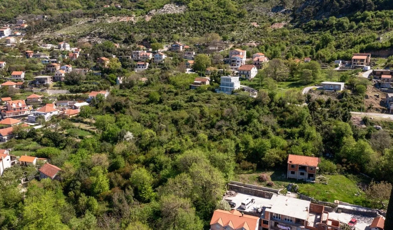 Prodaja, plac, 12941m², Risan, Kotor