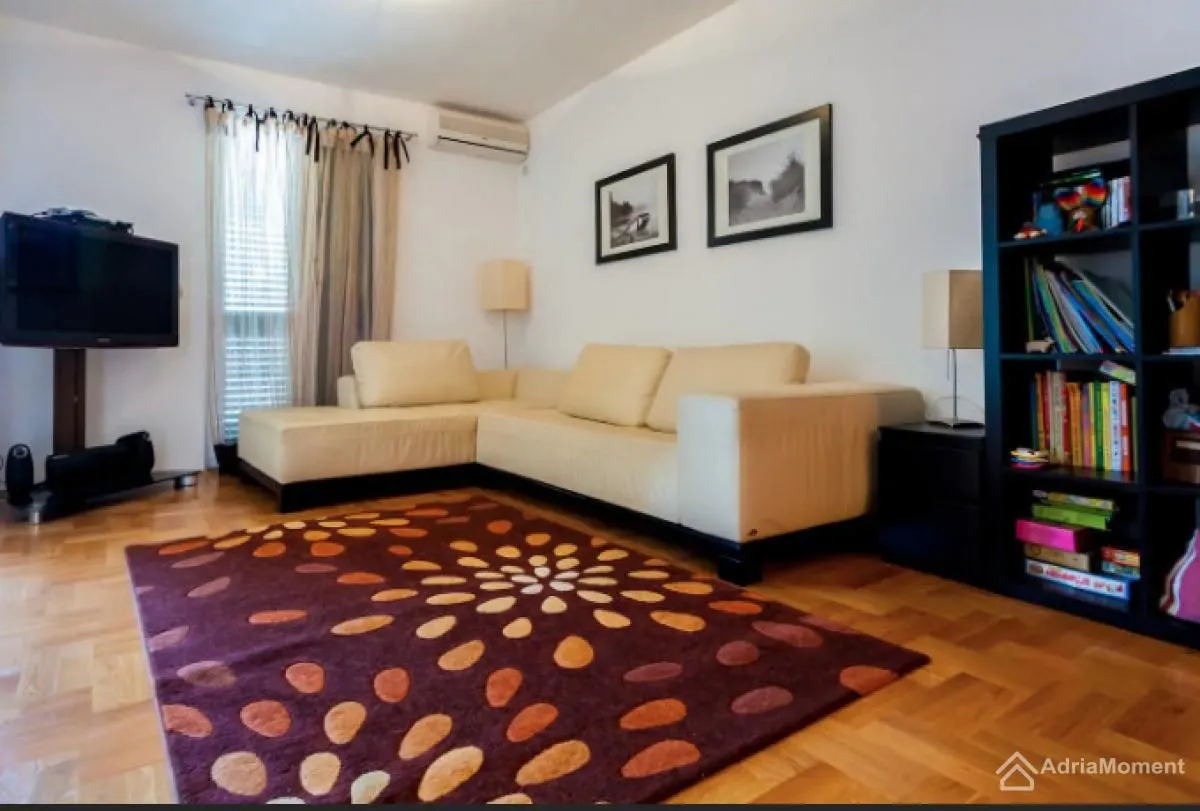 Sale, two bedroom apartment, 90m², Petrovac, Budva