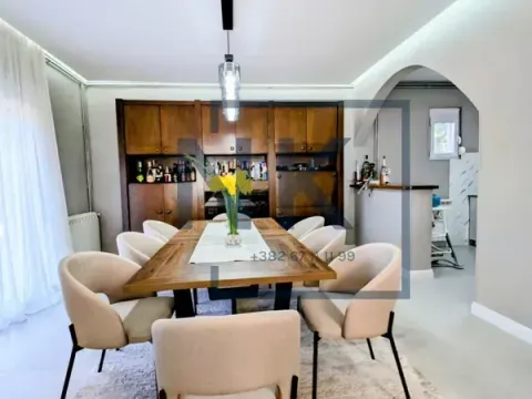 Sale, house, 350m², Vranići, Podgorica - image 10