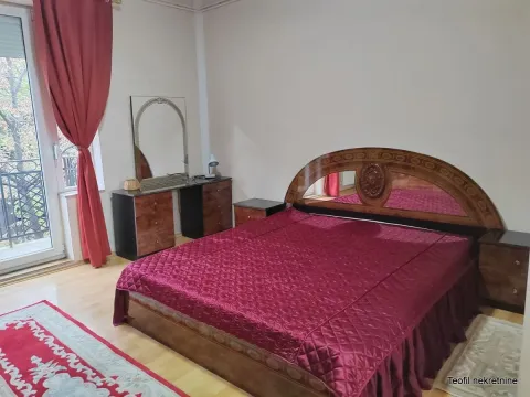 Rent, three bedroom apartment, 72m², Savski Venac, Beograd - image 14