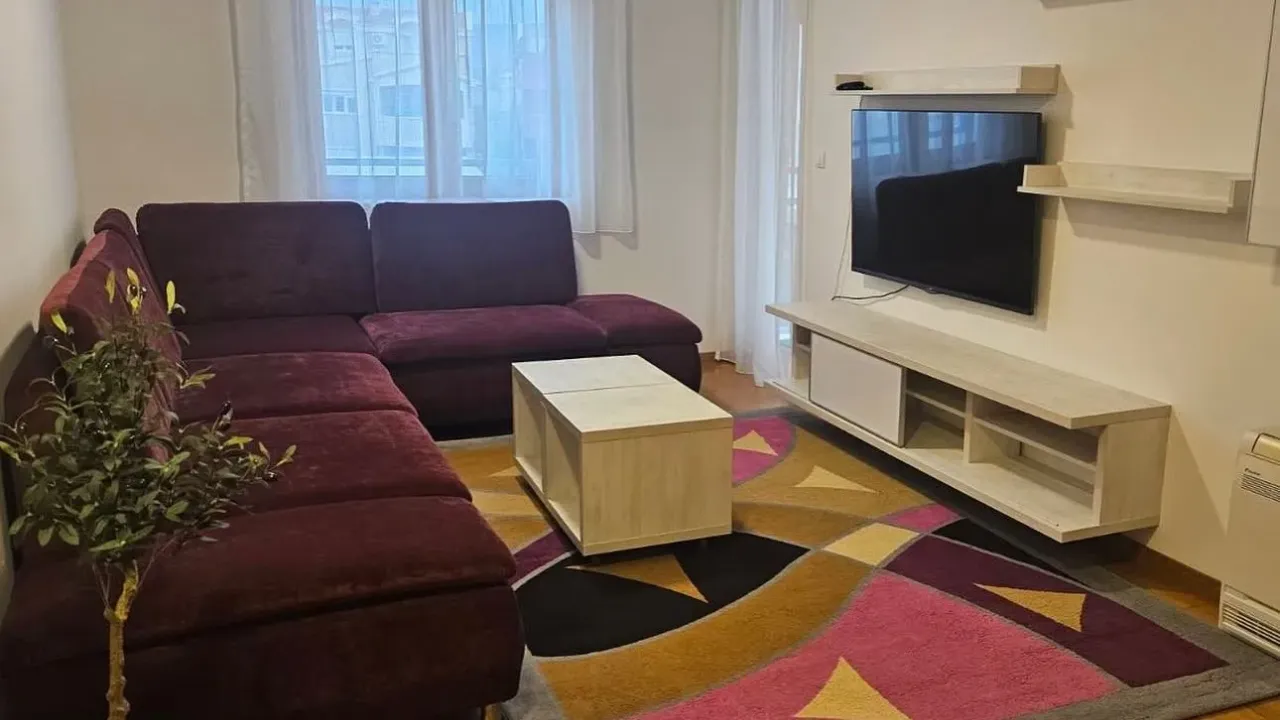 Rent, one bedroom apartment, 43m², Tološka šuma, Podgorica
