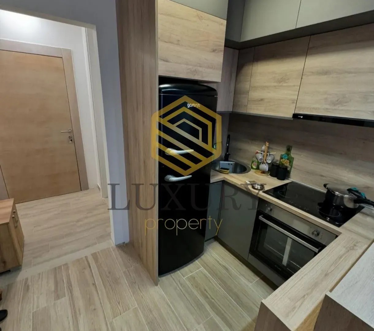 Prodaja, garsonjera, 30m², Blok 9, Podgorica