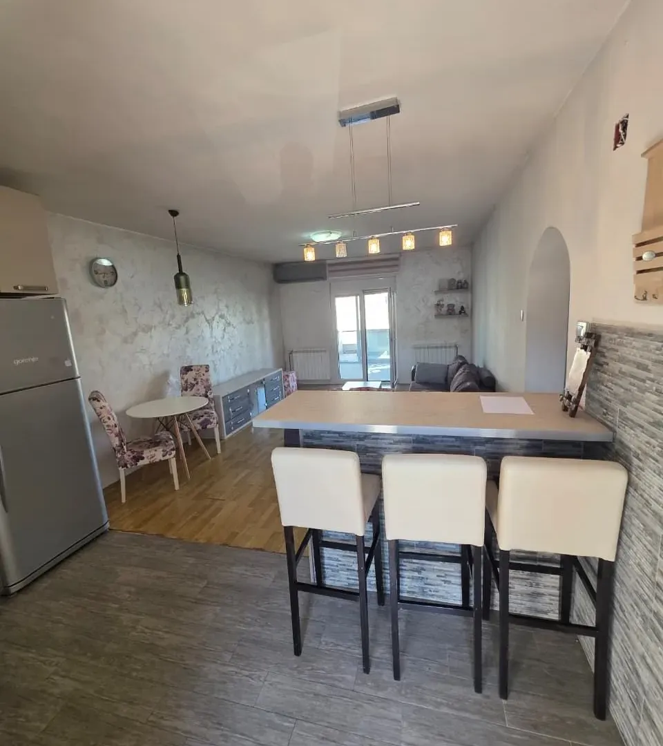 Prodaja, kuća, 86m², Stari Aerodrom, Podgorica