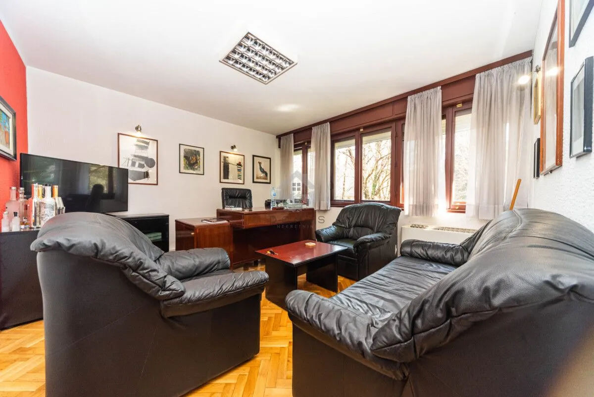 Prodaja, poslovni prostor, 52m², Preko Morače, Podgorica