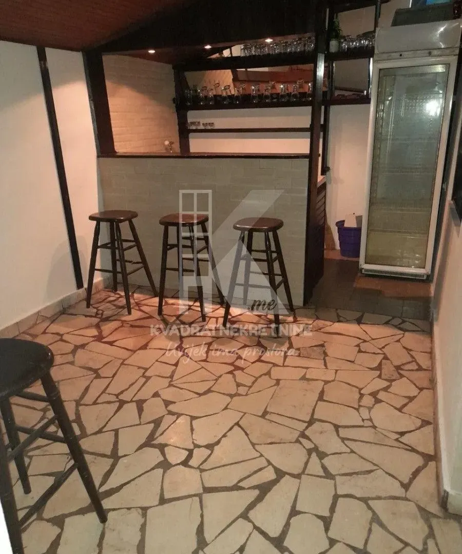 Sale, house, 190m², Konik, Podgorica