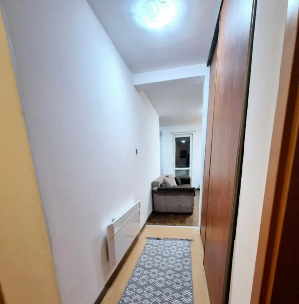 Izdavanje, jednosoban stan, 52m², Zaobilaznica, Budva