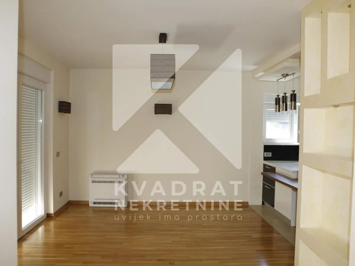 Prodaja, kuća, 250m², Donji Kokoti, Podgorica