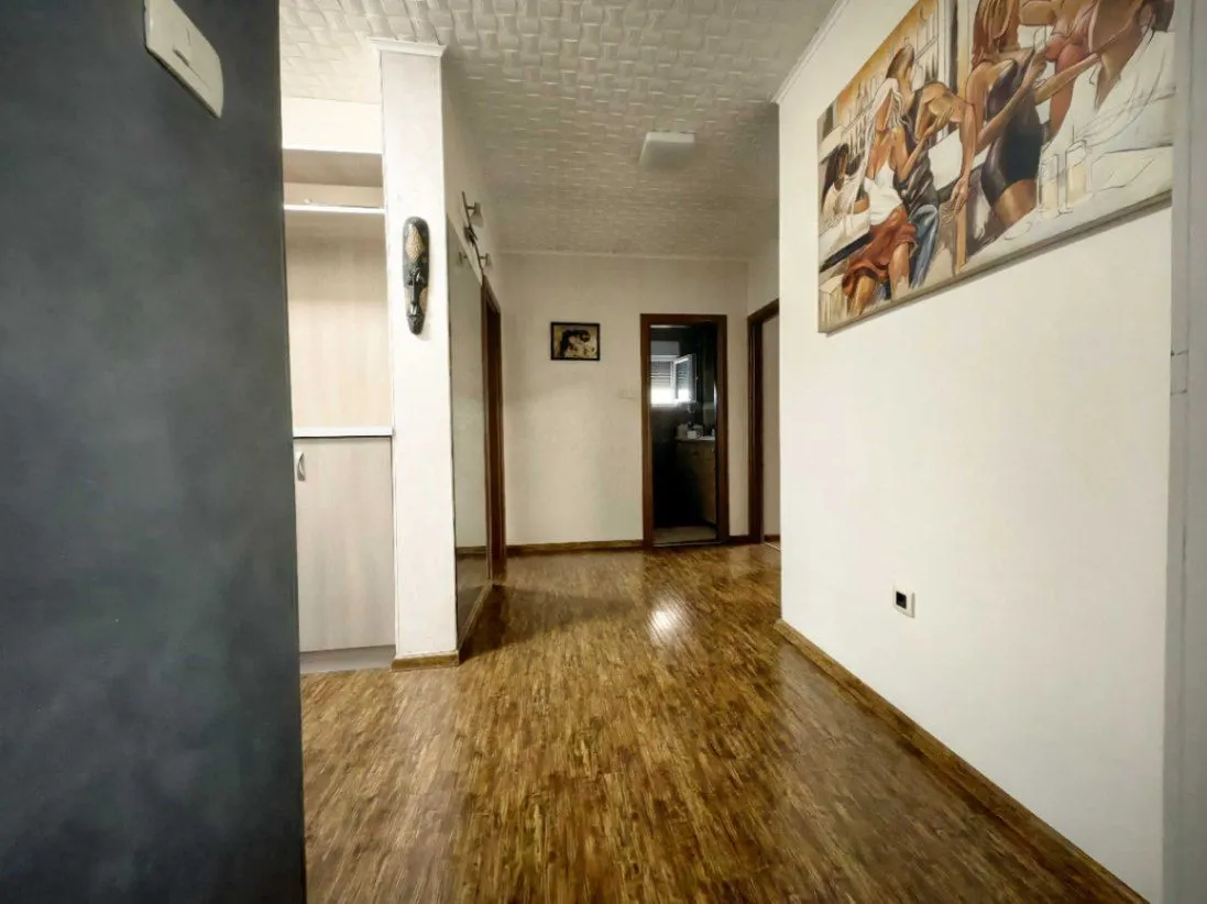 Rent, four bedroom apartment, 130m², Donja Gorica, Podgorica