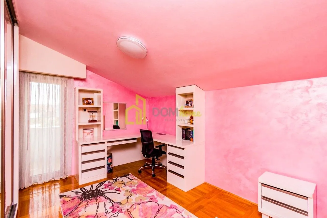 Rent, house, 600m², Zeta, Podgorica