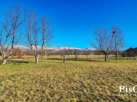 Prodaja, plac, 1000m², Nikšić, Crna Gora - image 2