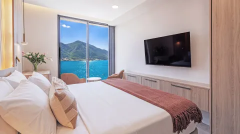 Prodaja, kuća, 414m², Dobrota, Kotor - image 8