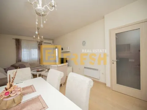 Izdavanje, jednosoban stan, 54m², City Kvart, Podgorica - image 8