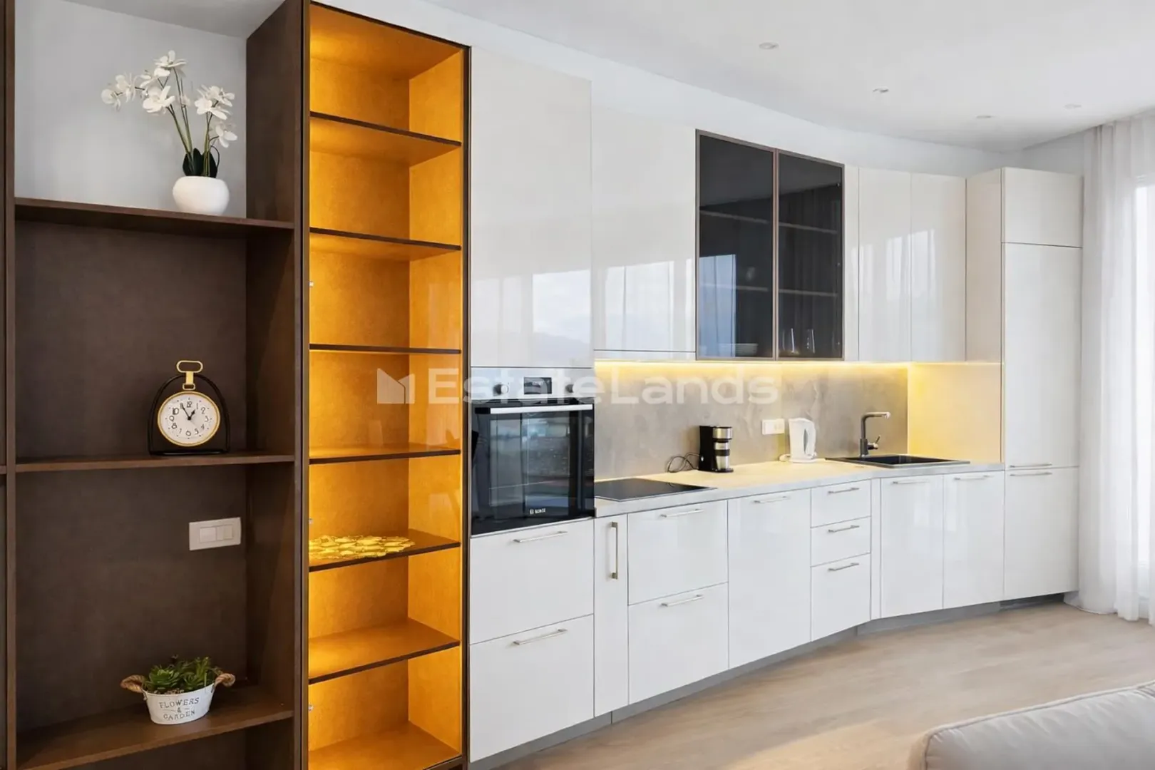 Prodaja, dvosoban stan, 76m², Kava, Tivat