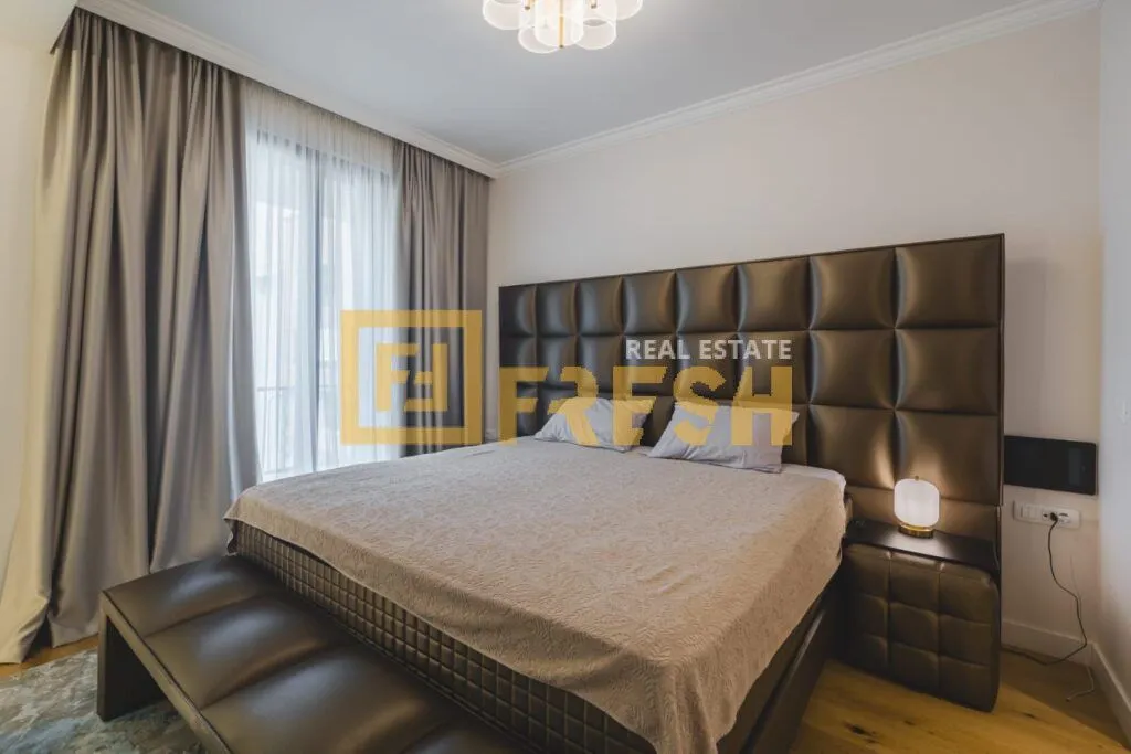 Prodaja, trosoban stan, 149m², Centar, Podgorica