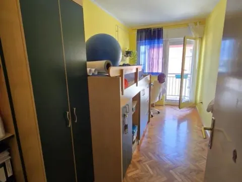 Prodaja, četvorosoban stan, 105m², Grbavica, Novi Sad Sve Podlokacije - image 9