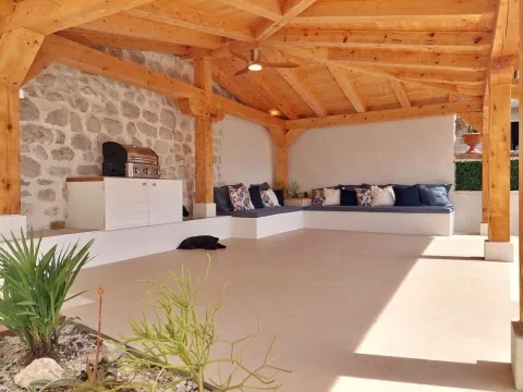 Prodaja, jednosoban stan, 57m², Perast, Kotor - image 14