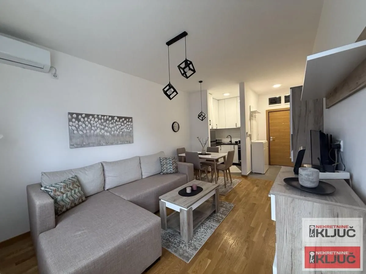 Rent, one bedroom apartment, 37m², Bulevar Evrope, Novi Sad Sve Podlokacije