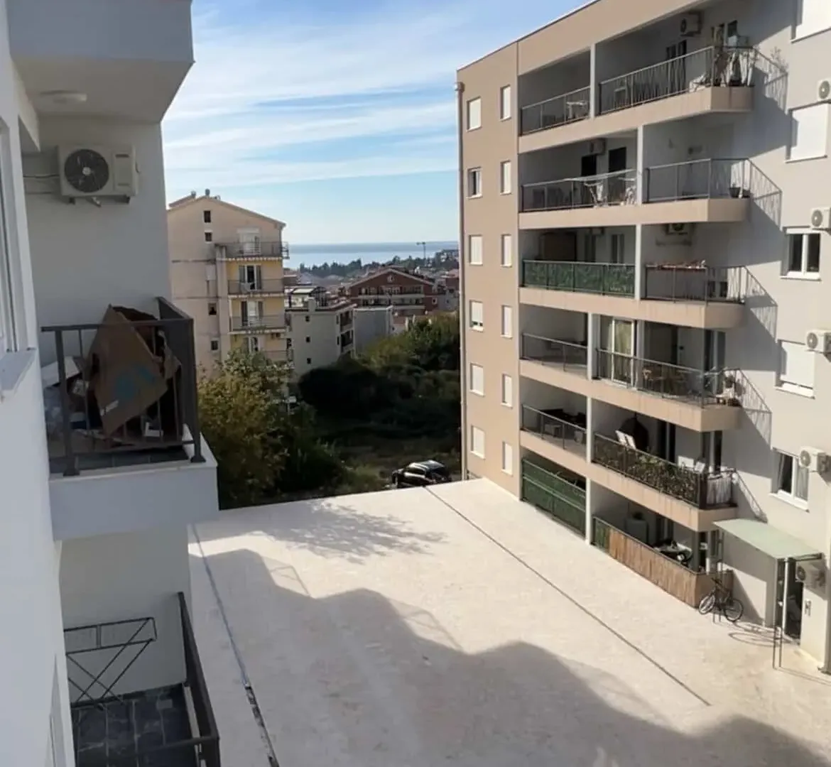 Rent, one bedroom apartment, 46m², Budva, Crna Gora