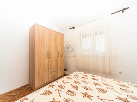 Rent, two bedroom apartment, 78m², Dalmatinska ulica, Podgorica - image 8