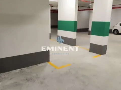 Izdavanje, dvosoban stan, 41m², Zemun Gornji Grad, Zemun Sve Podlokacije - image 15
