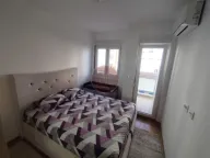 Rent, two bedroom apartment, 64m², Podgorica, Crna Gora - image 5