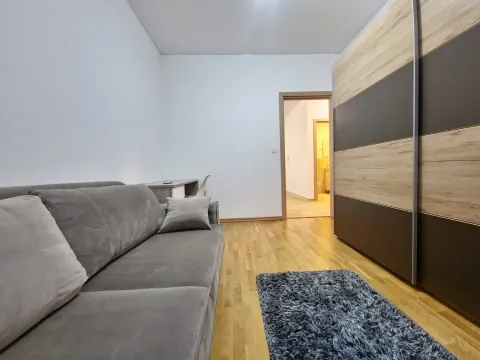 Rent, two bedroom apartment, 69m², Budva, Crna Gora - image 8