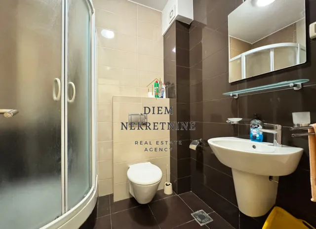 Rent, studio apartment, 26m², Blok 6, Podgorica