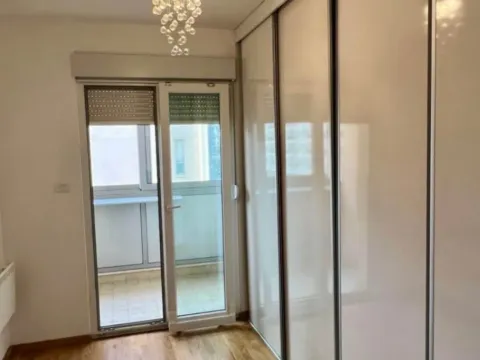 Prodaja, trosoban stan, 98m², City Kvart, Podgorica - image 8