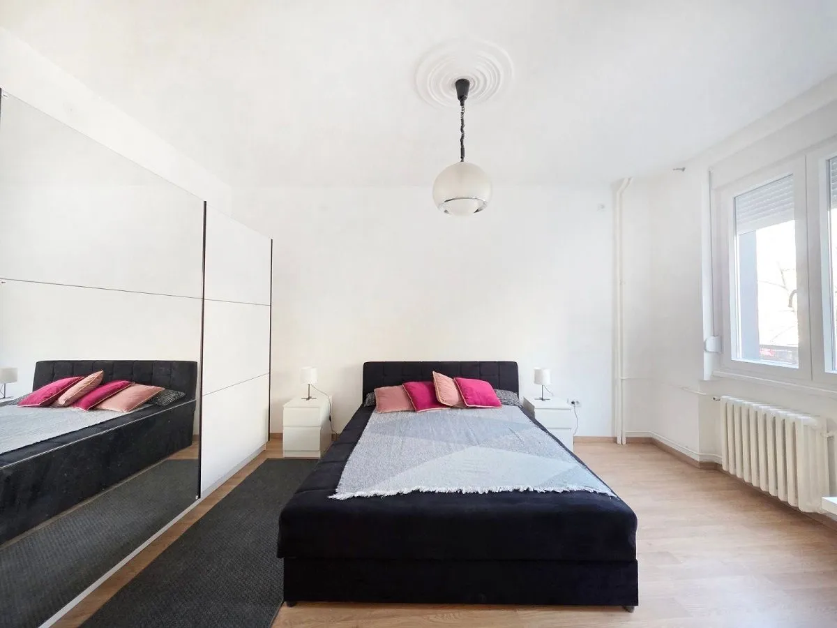 Rent, two bedroom apartment, 45m², Profesorska Kolonija, Palilula Sve Podlokacije