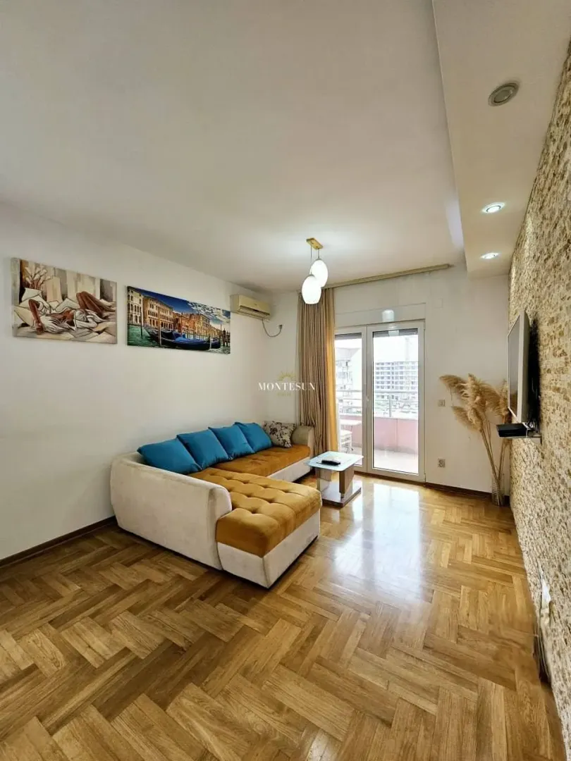 Rent, two bedroom apartment, 60m², Rozino, Budva