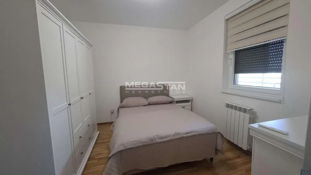 Rent, two bedroom apartment, 59m², Hala Pionir, Palilula Sve Podlokacije