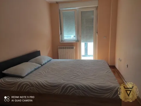 Izdavanje, trosoban stan, 80m², Lion, Zvezdara Sve Podlokacije - image 6